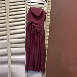 Chic Strapless Burgundy Dress